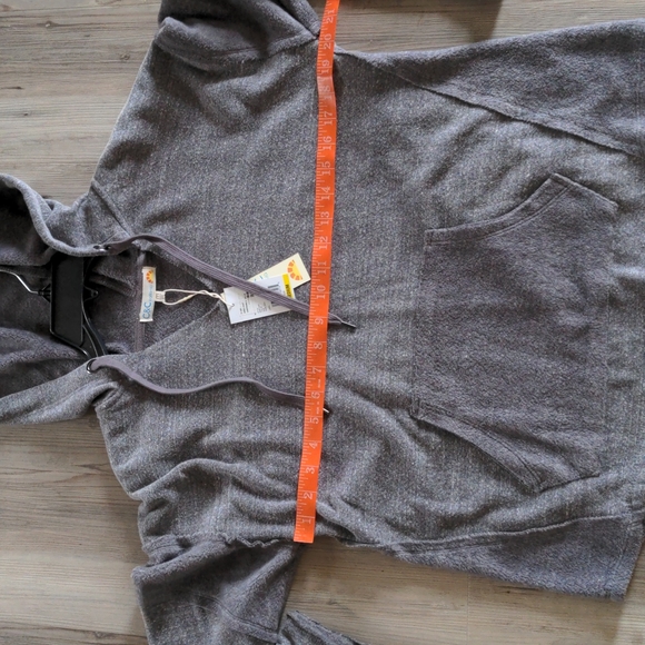 C&C California Comfortable Hoodie NWT $80 Sz: M - Picture 10 of 10